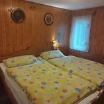 Ferienhasu Donauknie By Interhome Tatil Evi
